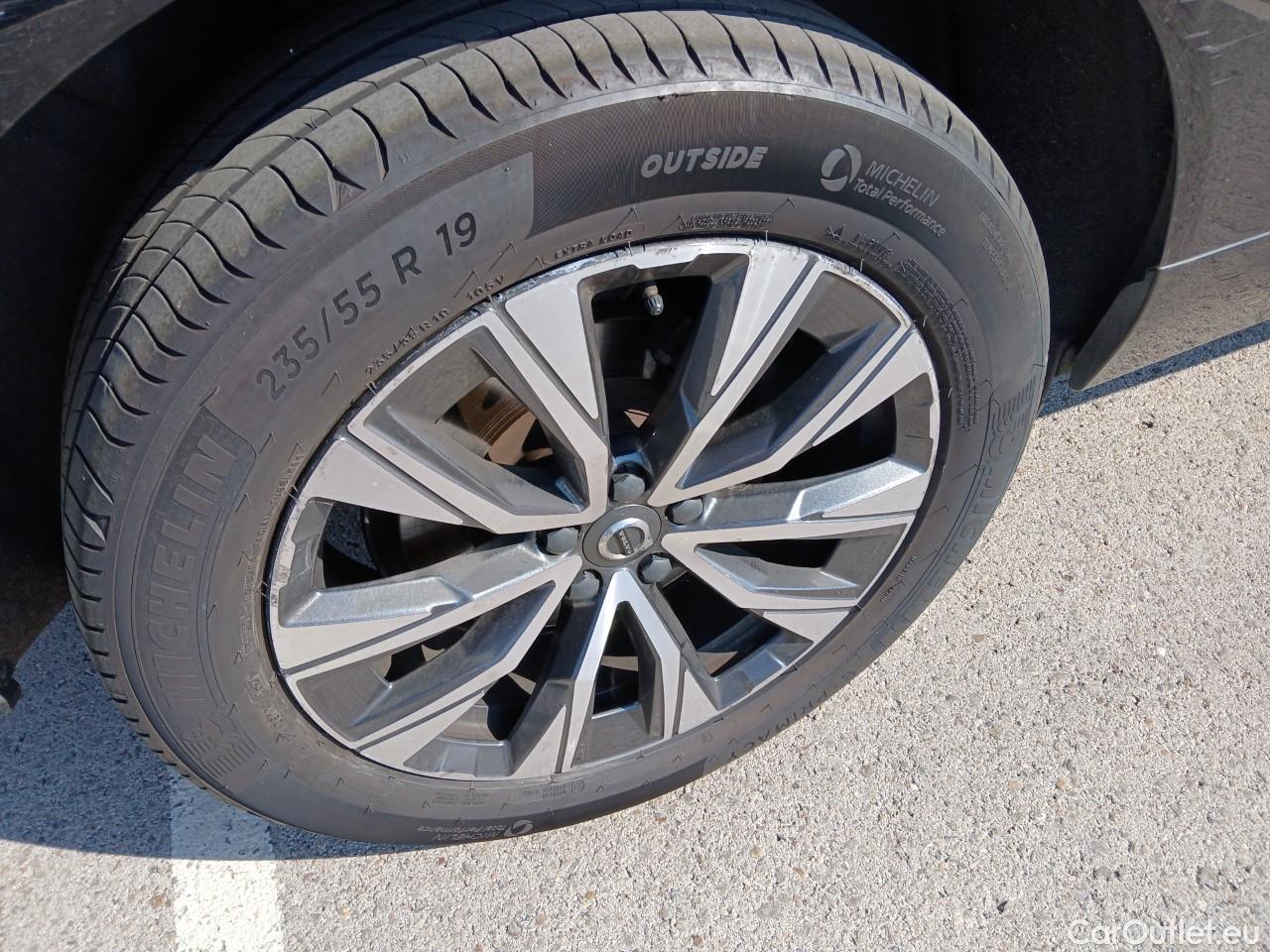  Volvo  XC60  Plus Bright Recharge Plug-In Hybrid AWD 2.0 T6 400CV AT8 E6d #21