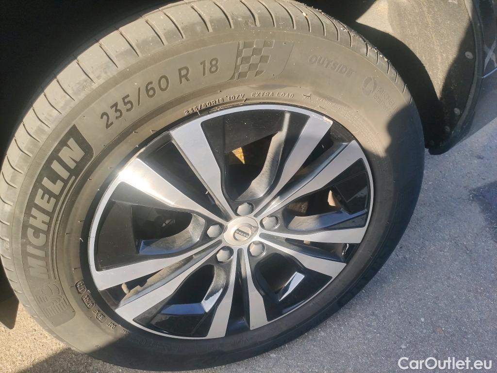  Volvo  XC60 VOLVO  / 2017 / 5P / todoterreno 2.0 T6 AWD Recharge R-Design Exp Auto #7