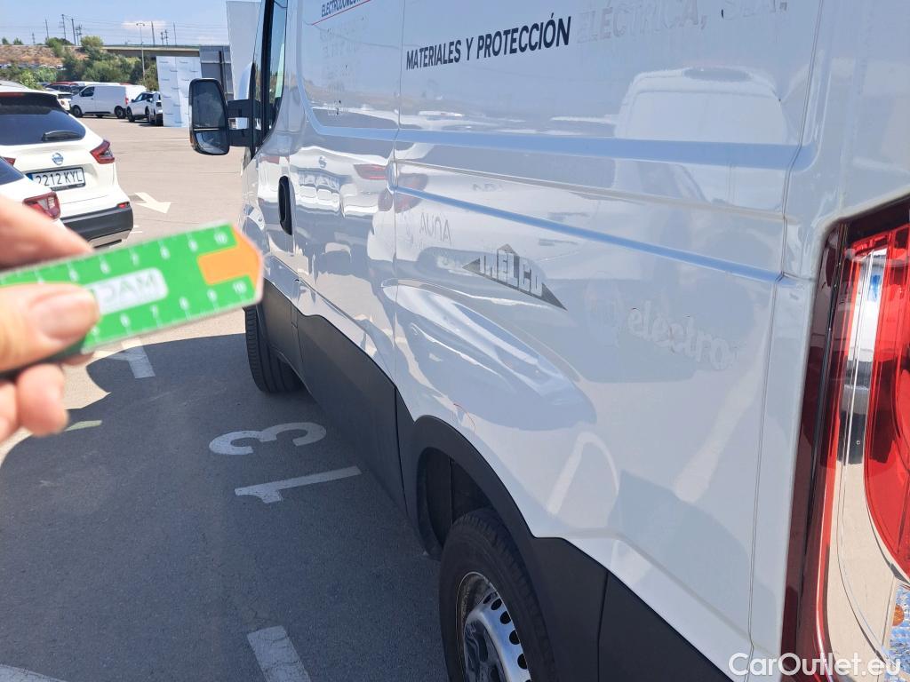  Iveco  Daily IVECO  / 2019 / 4P / furgón 2.3 TD 35S 12 V 3000/H1 7,3 M3 #3