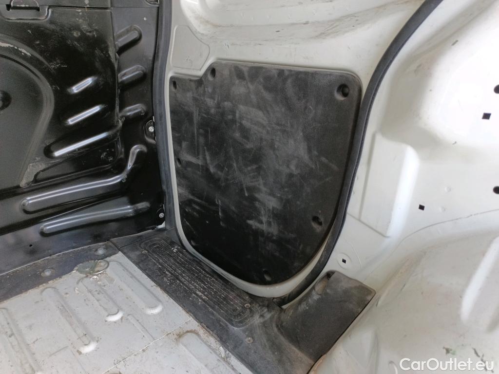  Fiat  Fiorino III  SX Cargo 1.3 Multijet 95CV MT5 E6 #19