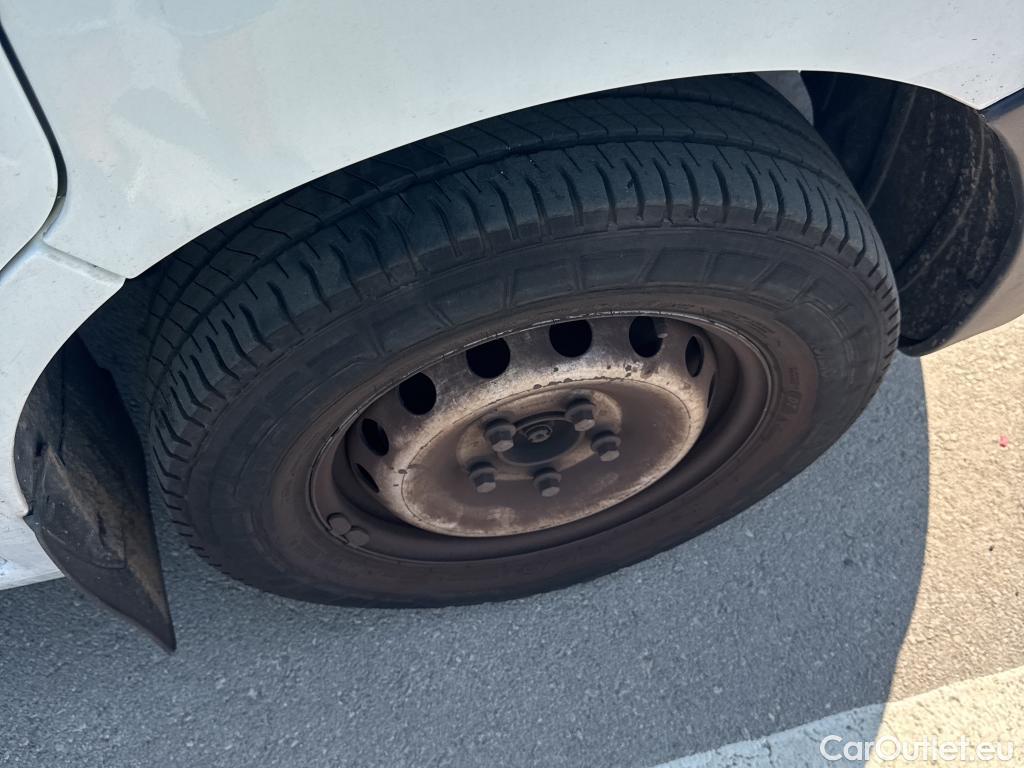  Opel  Movano OPEL  / 2019 / 4P / furgón 2.3 CDTI 99kW (135CV) L2 H2 F 3.5t (CX) #25