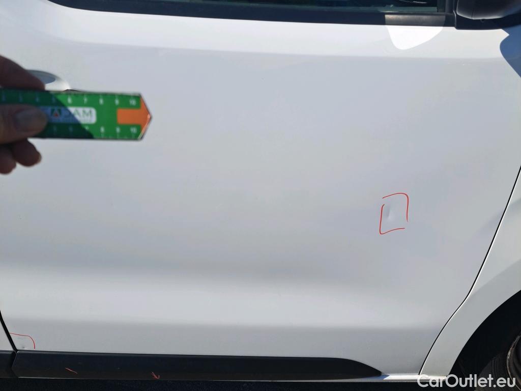  Opel  Vivaro OPEL  / 2019 / 4P / furgón 1.5 Diésel 74kW (100CV) M Std Express (AC) #15