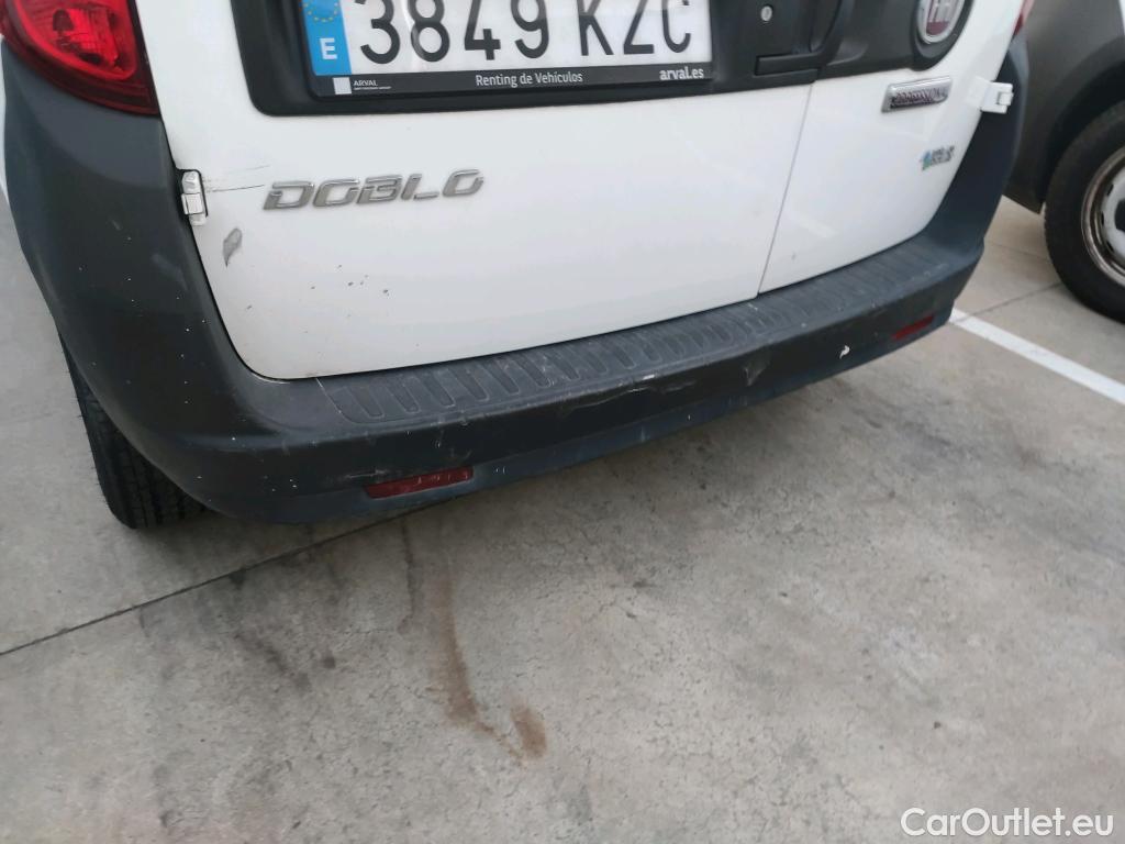  Fiat  Doblo FIAT Doblò Cargo/2015/3P/furgón derivado de turismo Cargo Base 1.4 T-Jet 88kW Natu Power CNG #13