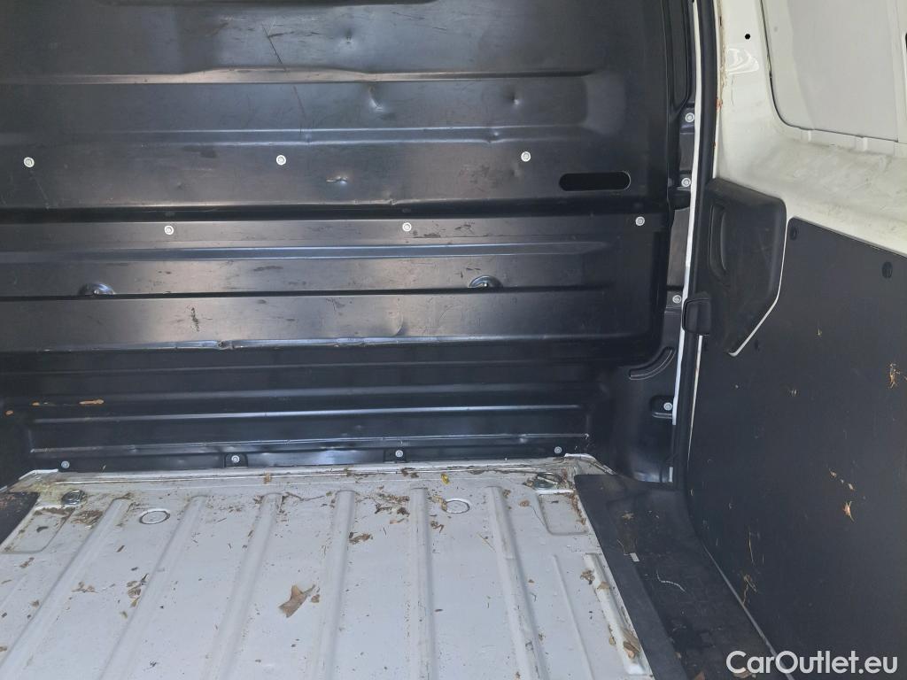  Opel  Vivaro OPEL  / 2019 / 4P / furgón 1.5 Diésel 74kW (100CV) M Std Express (AC) #28