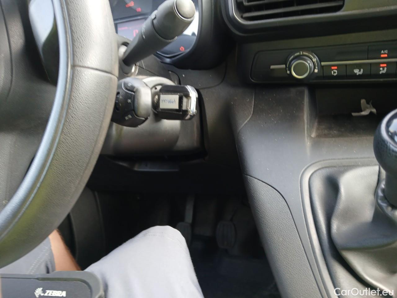  Citroen  Berlingo  Furgón Control M 1.5 BlueHDi 75CV MT5 E6dT #1