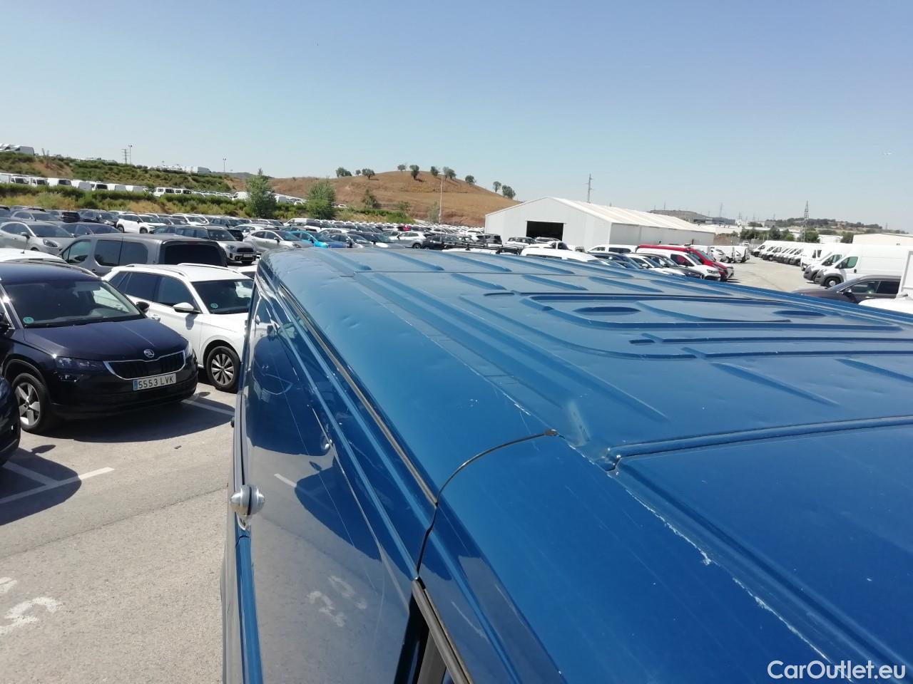  Volkswagen  Crafter  Furgón 30 Furgón BM TA FWD 2.0 TDI 100CV MT6 E6 #52
