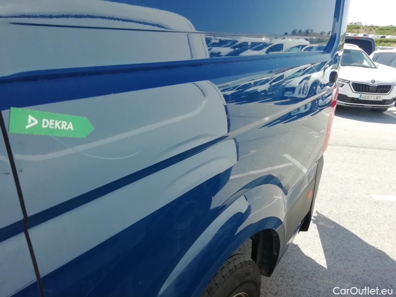  Volkswagen  Crafter  Furgón 30 Furgón BM TA FWD 2.0 TDI 100CV MT6 E6 #17