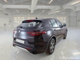  Alfa Romeo   STELVIO ALFA ROMEO / 2017 / 5P / SUV 2.2 TD 190 CV SUPER BUSINESS AT8 Q4 #2
