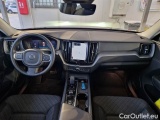 Volvo  XC60 VOLVO  / 2021 / 5P / SUV B4 D AWD AUTOMATICO CORE #3