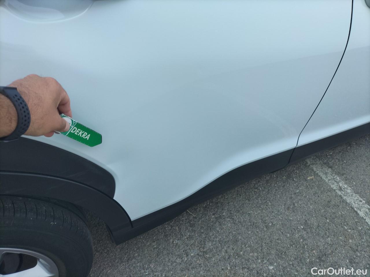  Hyundai  Konna HYUNDAI Kona / 2017 / 5P / todoterreno 1.0 TGDi Klass 4x2 #21