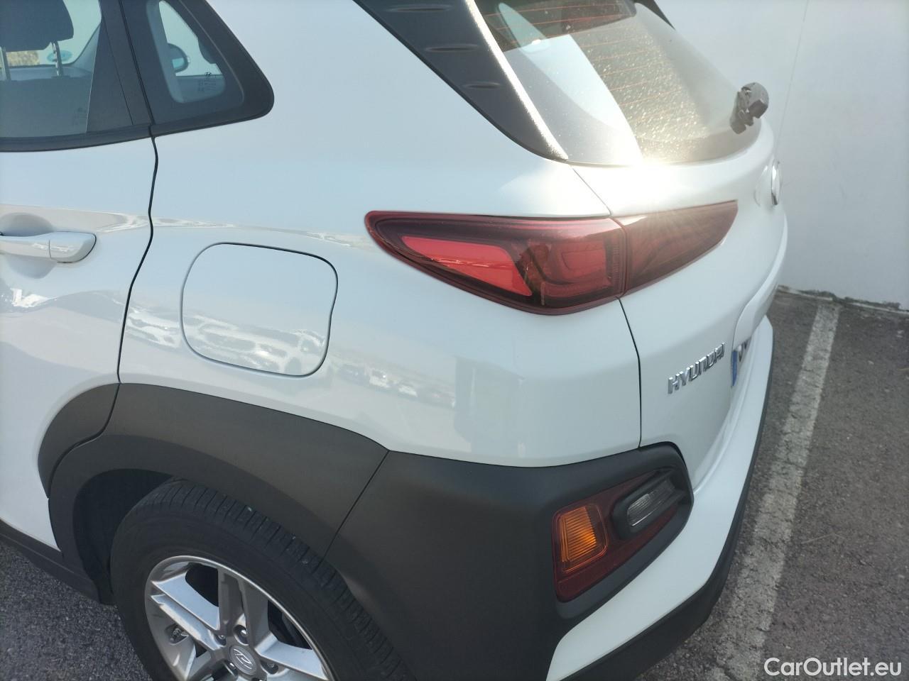  Hyundai  Konna HYUNDAI Kona / 2017 / 5P / todoterreno 1.0 TGDi Klass 4x2 #12