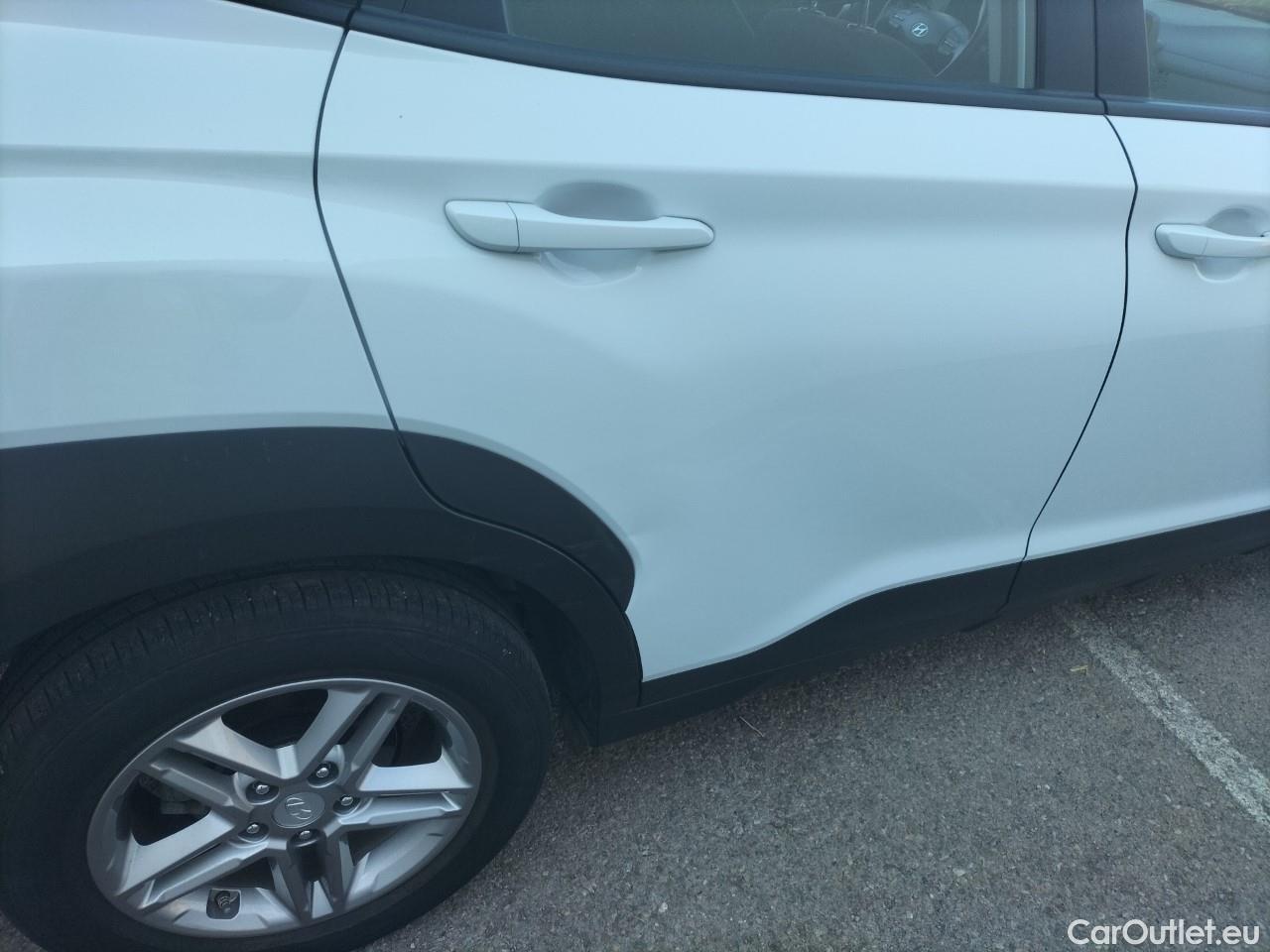  Hyundai  Konna HYUNDAI Kona / 2017 / 5P / todoterreno 1.0 TGDi Klass 4x2 #18