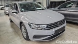  Volkswagen  Passat 2.0 TDI SCR DSG Conceptline Variant #2