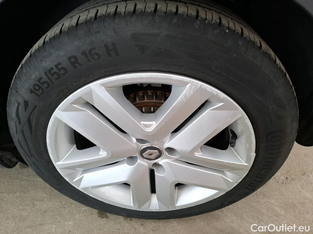  Renault  Clio RENAULT  / 2019 / 5P / Berline Business TCe 100 - 20 #5