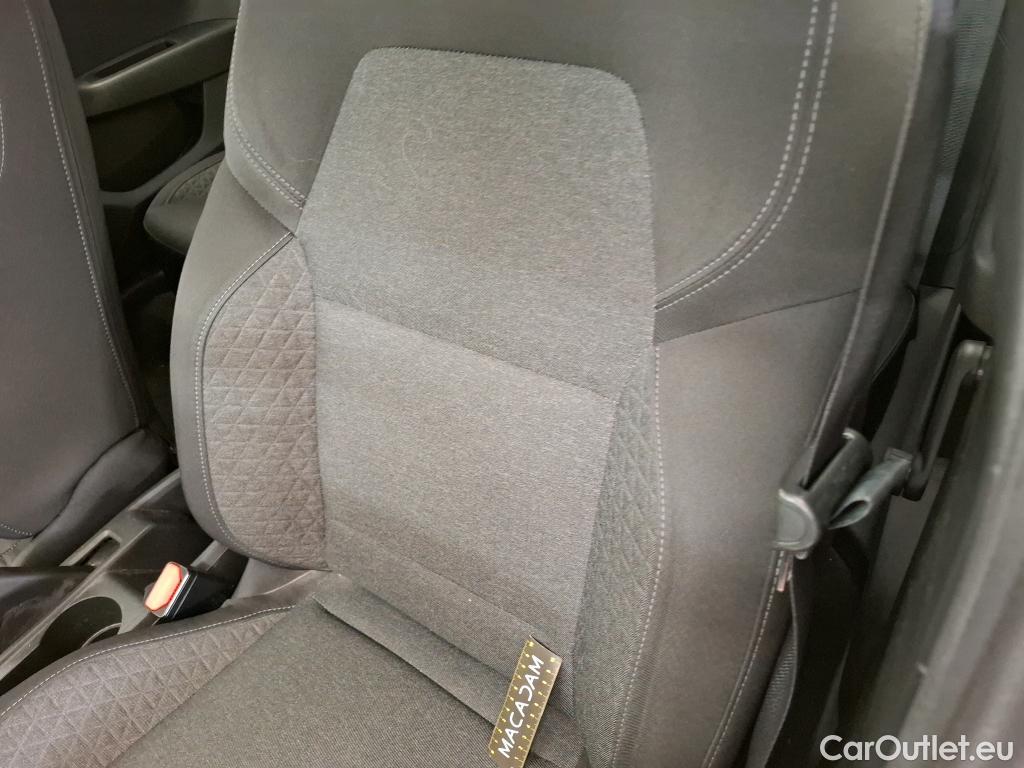  Renault  Clio RENAULT  / 2019 / 5P / Berline Business TCe 100 - 20 #19