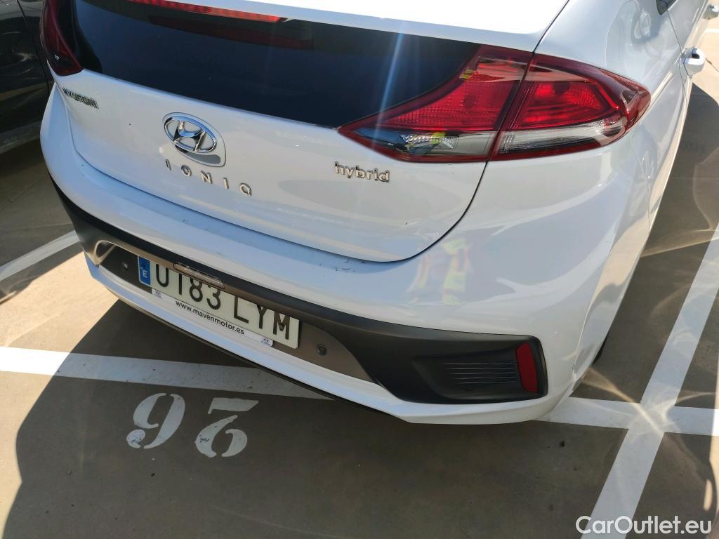  Hyundai   Ioniq HYUNDAI / 2019 / 5P / berlina con portón 1.6 GDI HEV Klass DCT #11