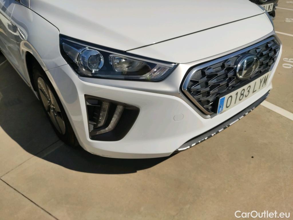  Hyundai   Ioniq HYUNDAI / 2019 / 5P / berlina con portón 1.6 GDI HEV Klass DCT #9