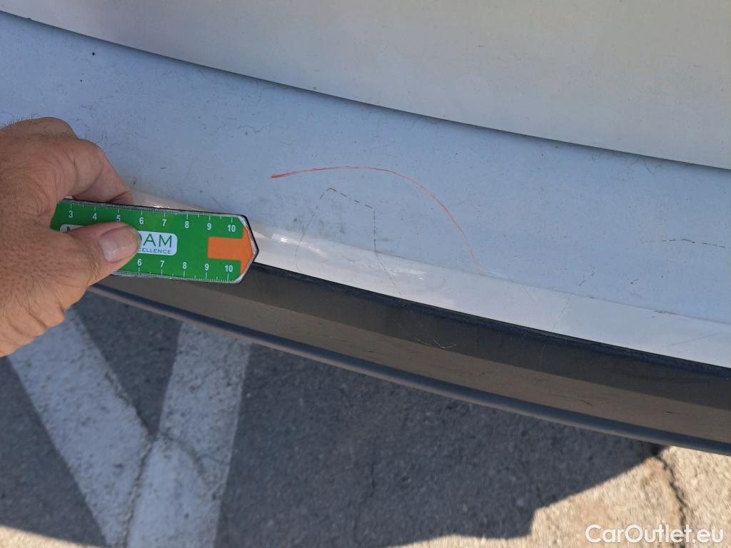 Bmw  X1 BMW  / 2015 / 5P / todoterreno sDrive18d #9