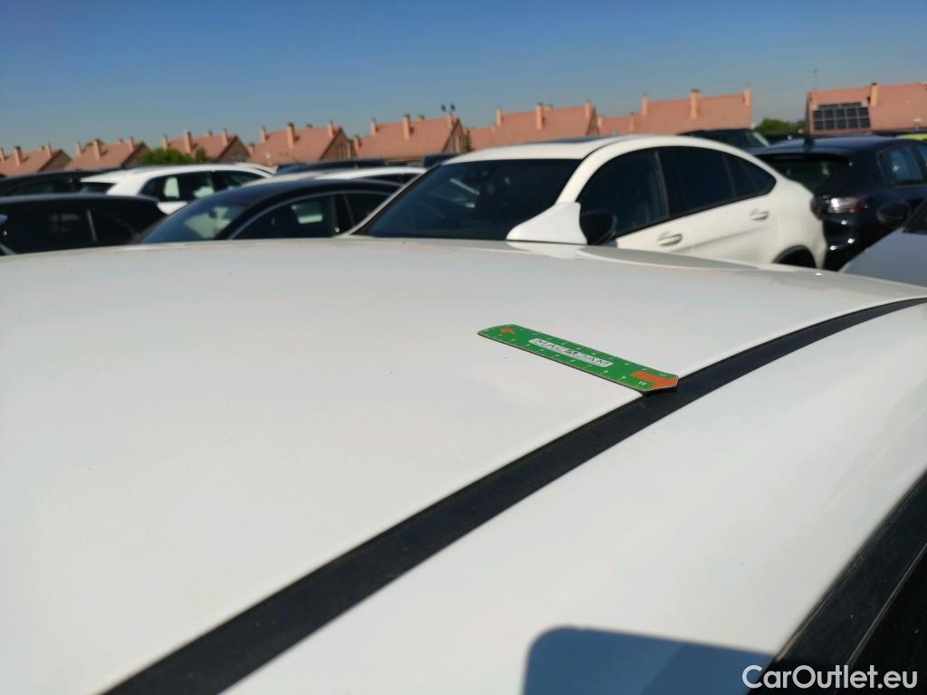  Hyundai   Ioniq HYUNDAI / 2019 / 5P / berlina con portón 1.6 GDI HEV Klass DCT #21