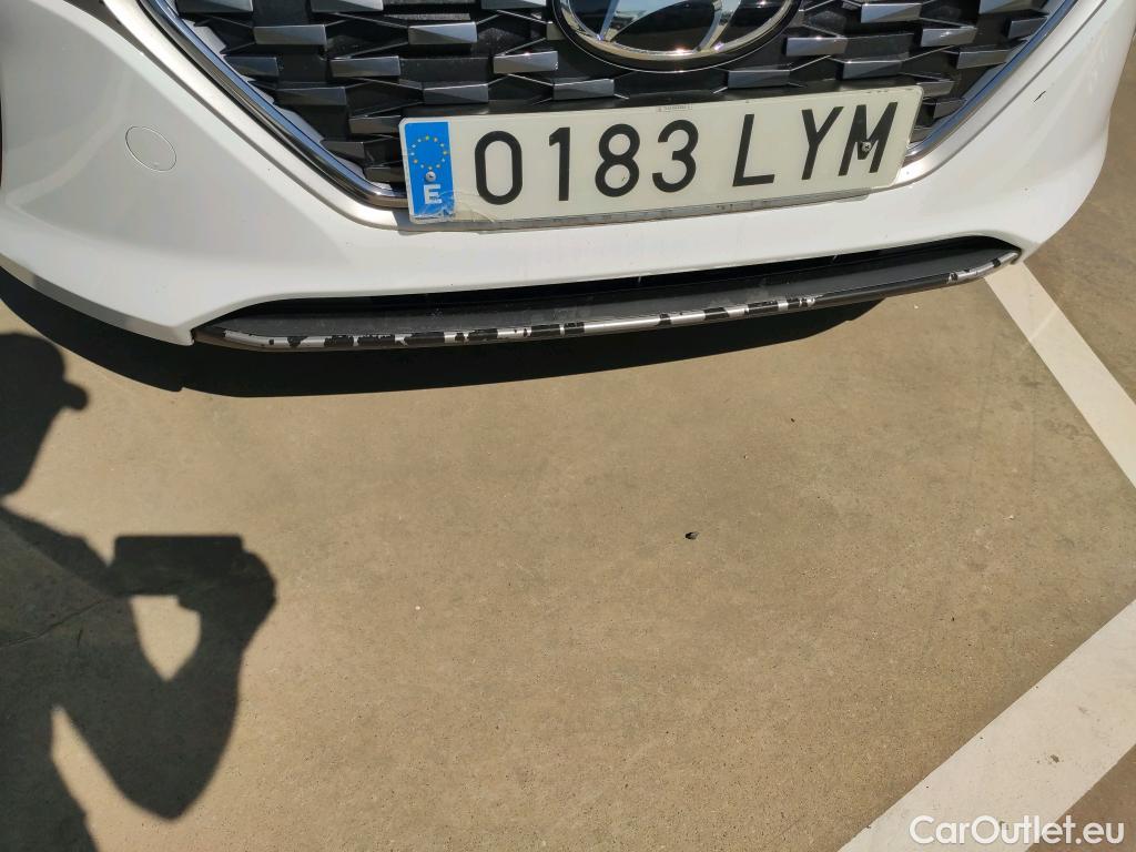  Hyundai   Ioniq HYUNDAI / 2019 / 5P / berlina con portón 1.6 GDI HEV Klass DCT #3