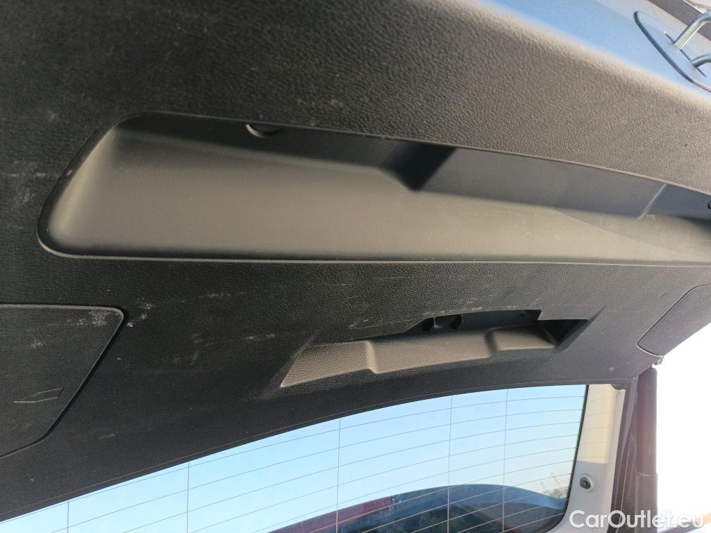  Bmw  X1 BMW  / 2019 / 5P / todoterreno sDrive16d Aut. Business #16