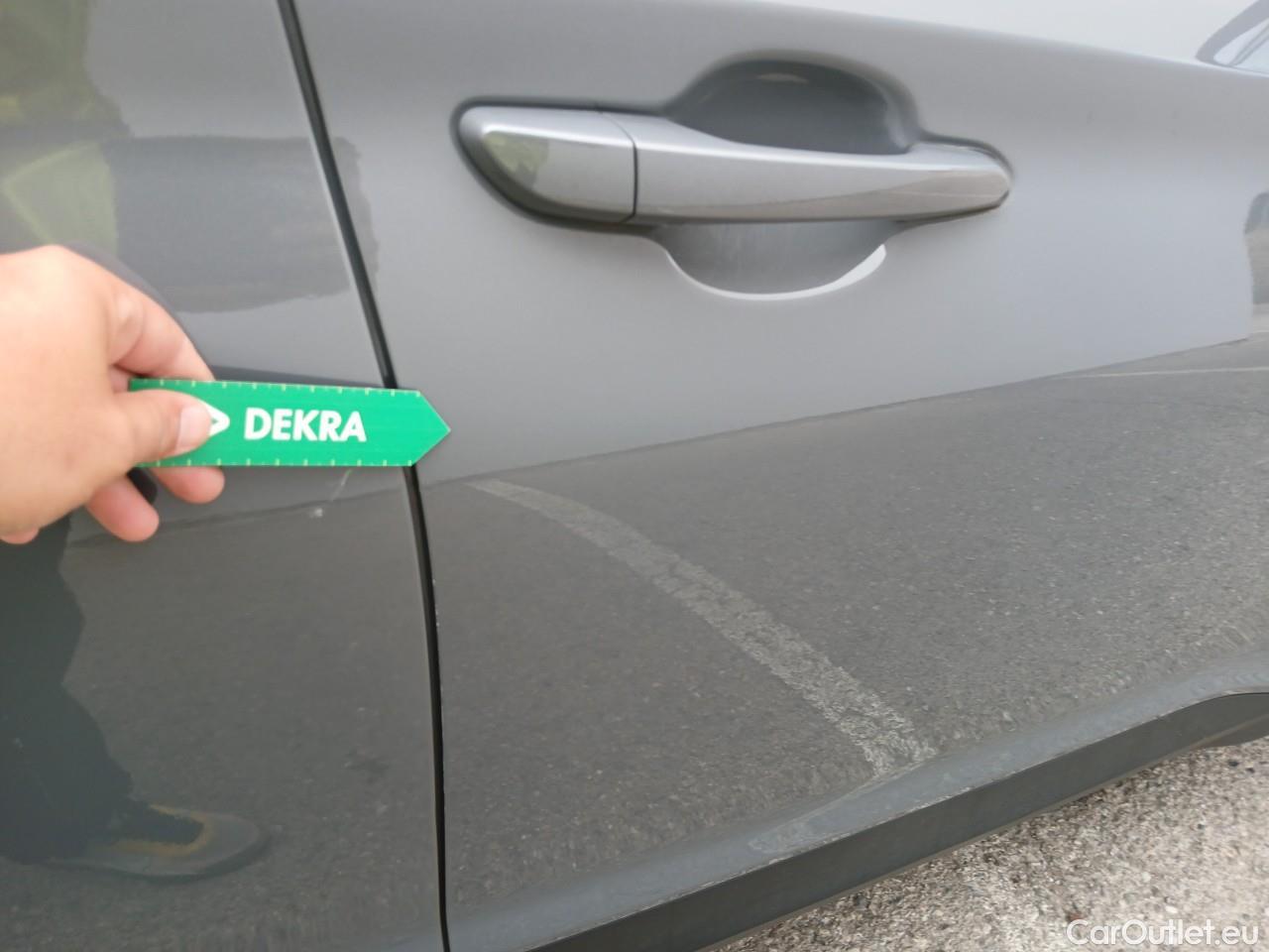  Hyundai  Konna HYUNDAI Kona / 2020 / 5P / todoterreno 1.0 TGDI 48V Maxx 4X2 #37