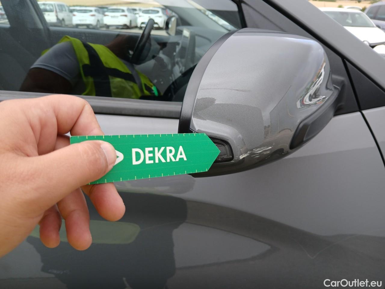  Hyundai  Konna HYUNDAI Kona / 2020 / 5P / todoterreno 1.0 TGDI 48V Maxx 4X2 #39