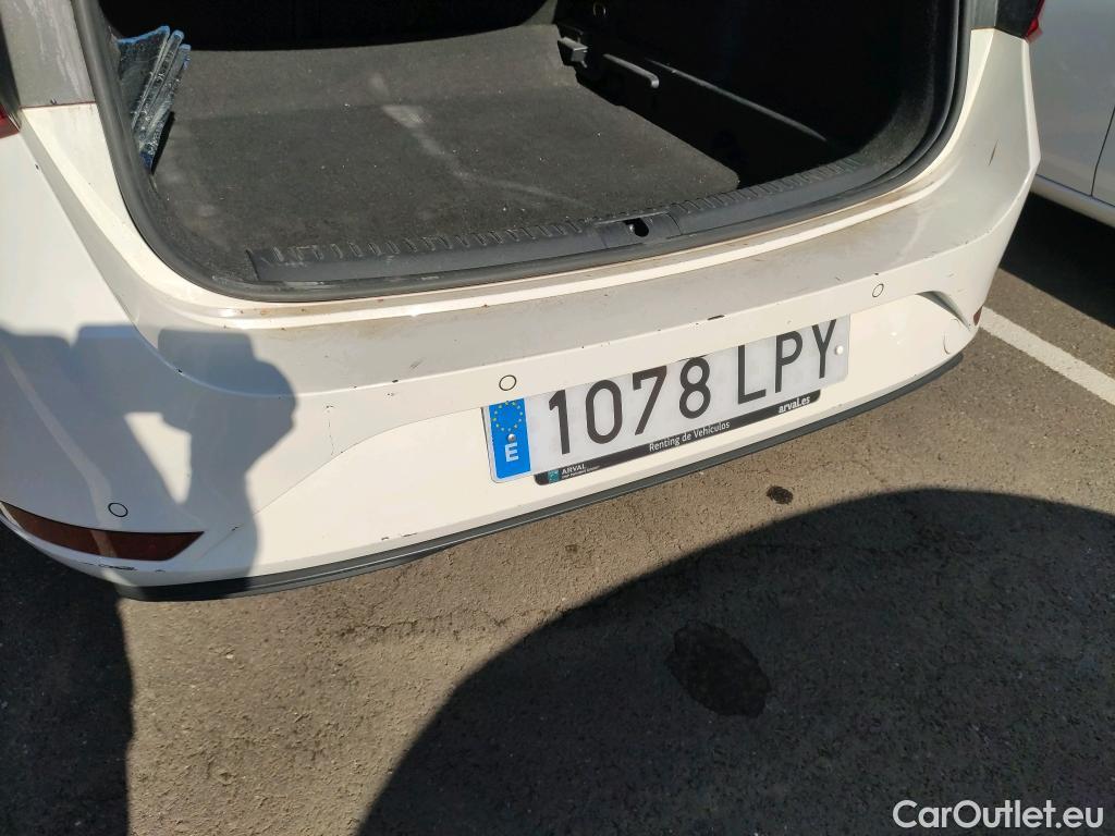  Seat  Leon  Sportstourer Style Go 2.0 TDI 115CV MT6 E6d #43