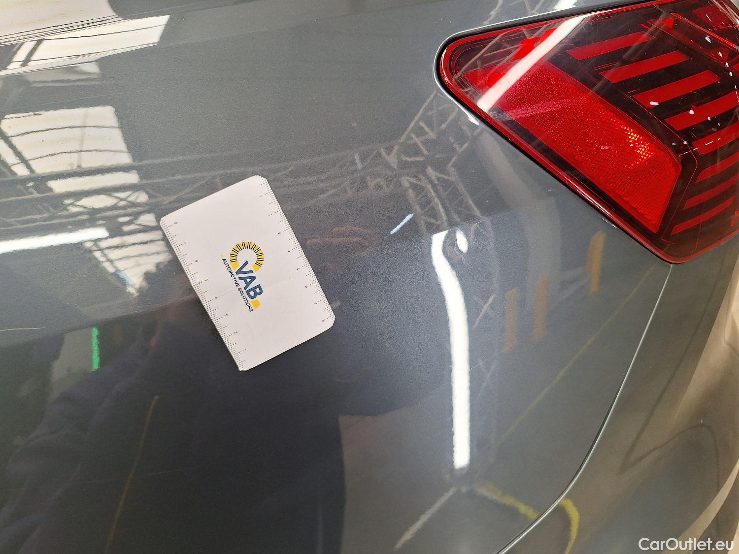  Audi  E-TRON Audi,  '19 BEV, Audi  55 Quattro Advanced 5d #22