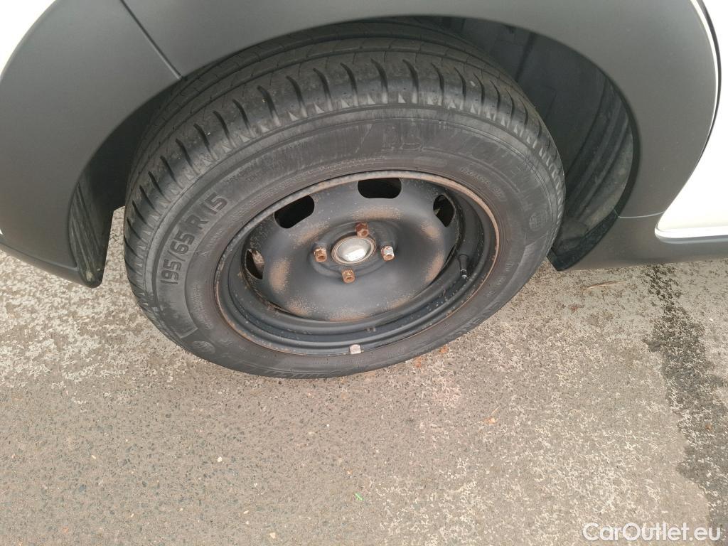  Citroen  C3 CITROEN  / 2016 / 5P / Berline PureTech 110 S&S BVM Feel #12