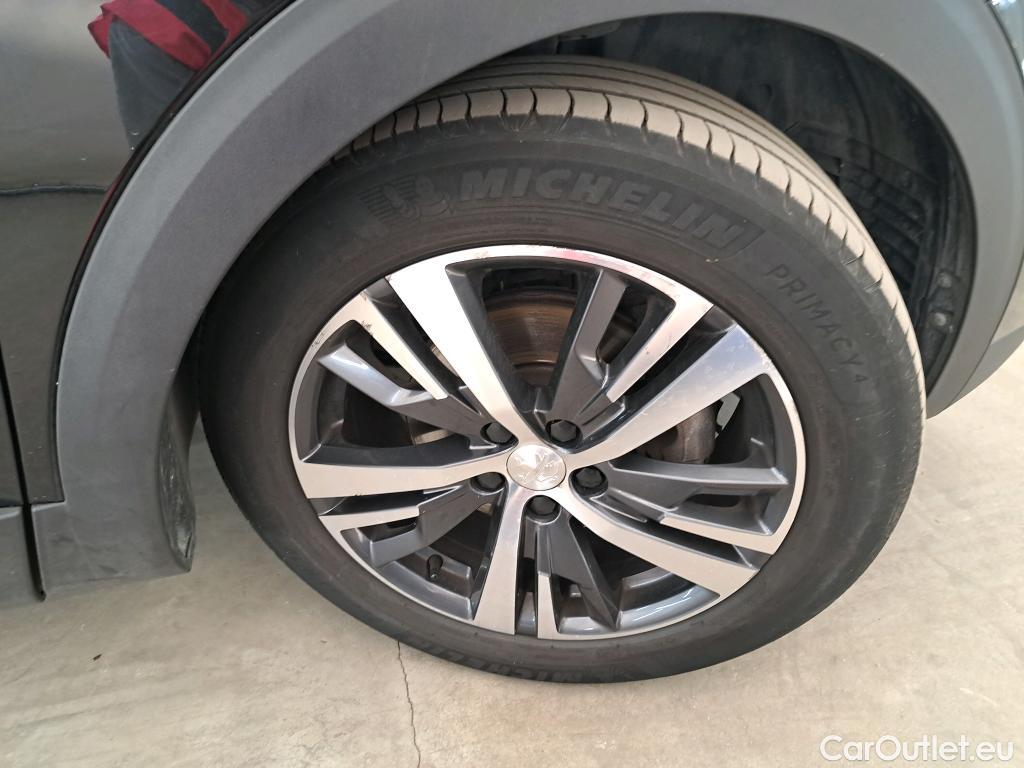  Peugeot  3008  Allure Pack 1.5 HDi 130CV BVA8 E6d #3