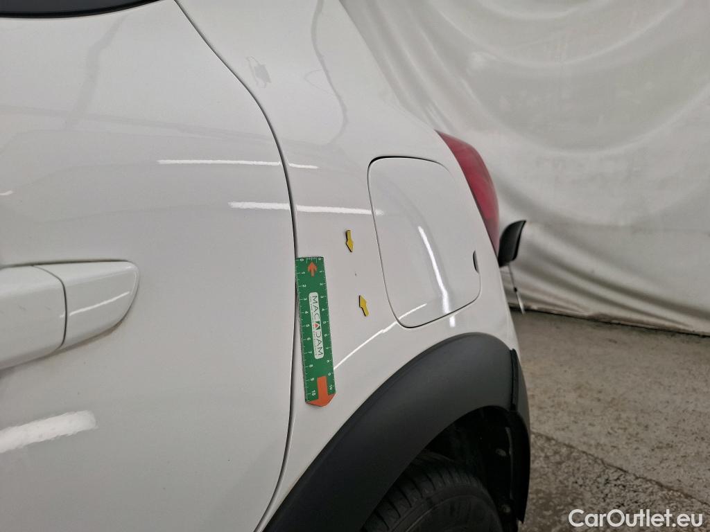  Citroen  C3 CITROEN  / 2016 / 5P / Berline PureTech 110 S&S BVM Feel #6
