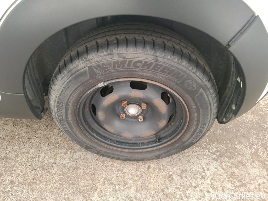  Citroen  C3 CITROEN  / 2016 / 5P / Berline PureTech 110 S&S BVM Feel #11
