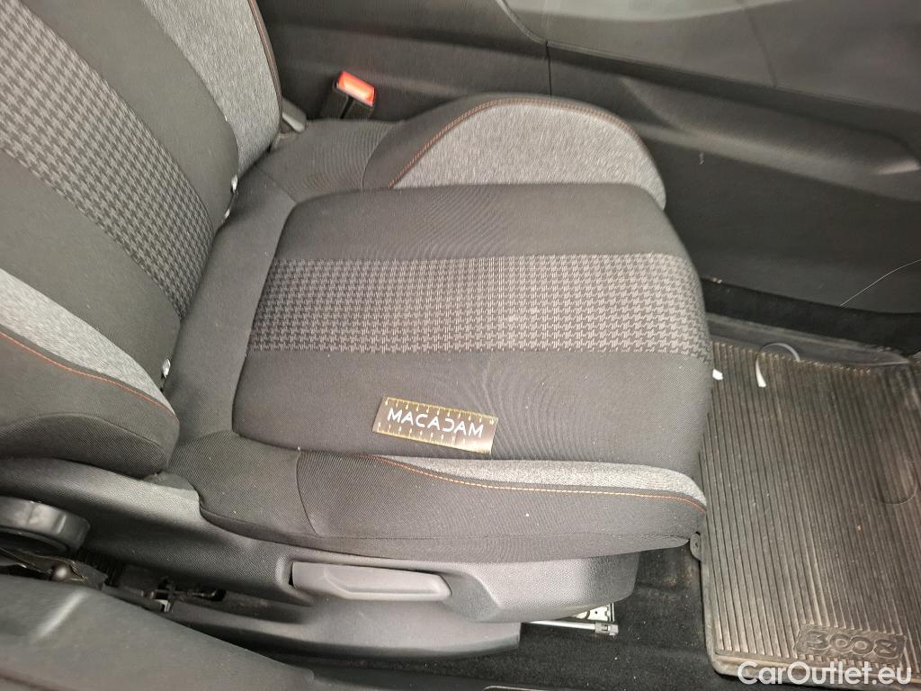  Peugeot  3008  Active Business 1.5 HDi 130CV BVA8 E6d #23