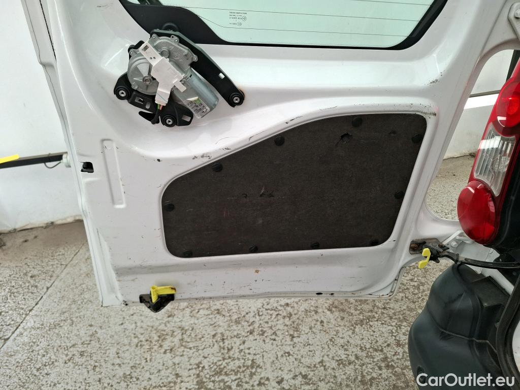  Citroen  Berlingo  Fourgon Confort L1 (Court) 1.6 100CV BVM5 E6 #23