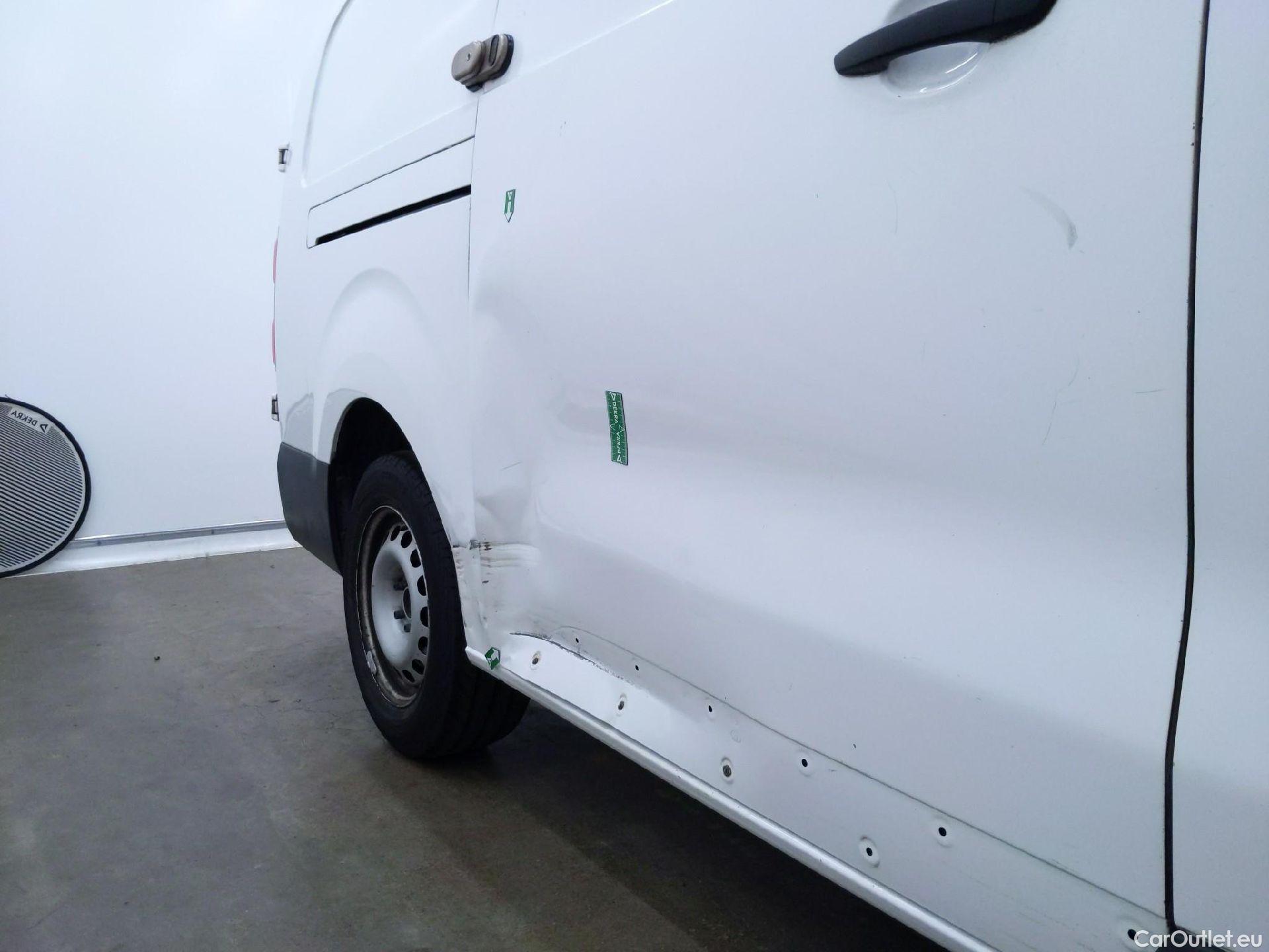  Citroen  Jumpy CITROEN  / 2016 / 4P / Fourgon tôlé XL BlueHDi 120 S&S BVM6 (340 Nm) Club #35