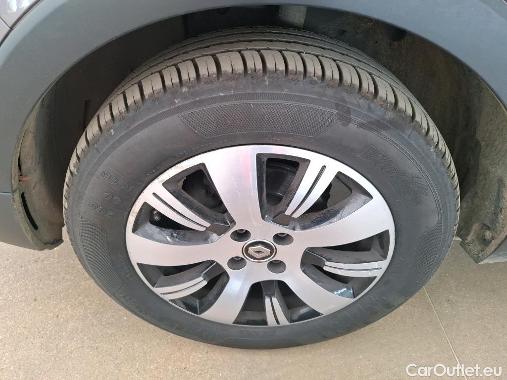  Renault  Captur  Business 0.9 TCe 90CV BVM5 E6 #69