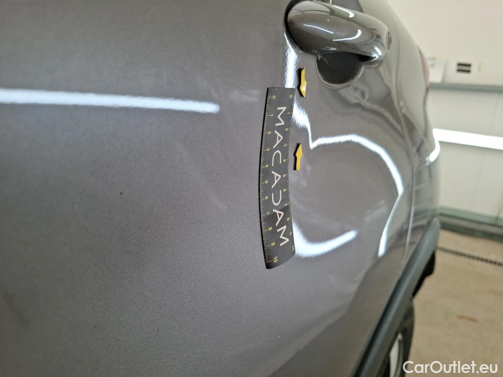  Renault  Captur  Business 0.9 TCe 90CV BVM5 E6 #8