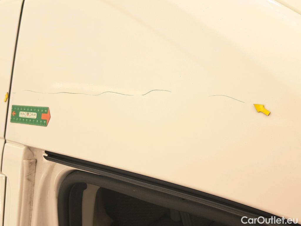  Peugeot  Boxer  Fourgon Surélevé 333 L2H2 Premium BlueHDi 140 Stop&Start 140CV BVM6 #13