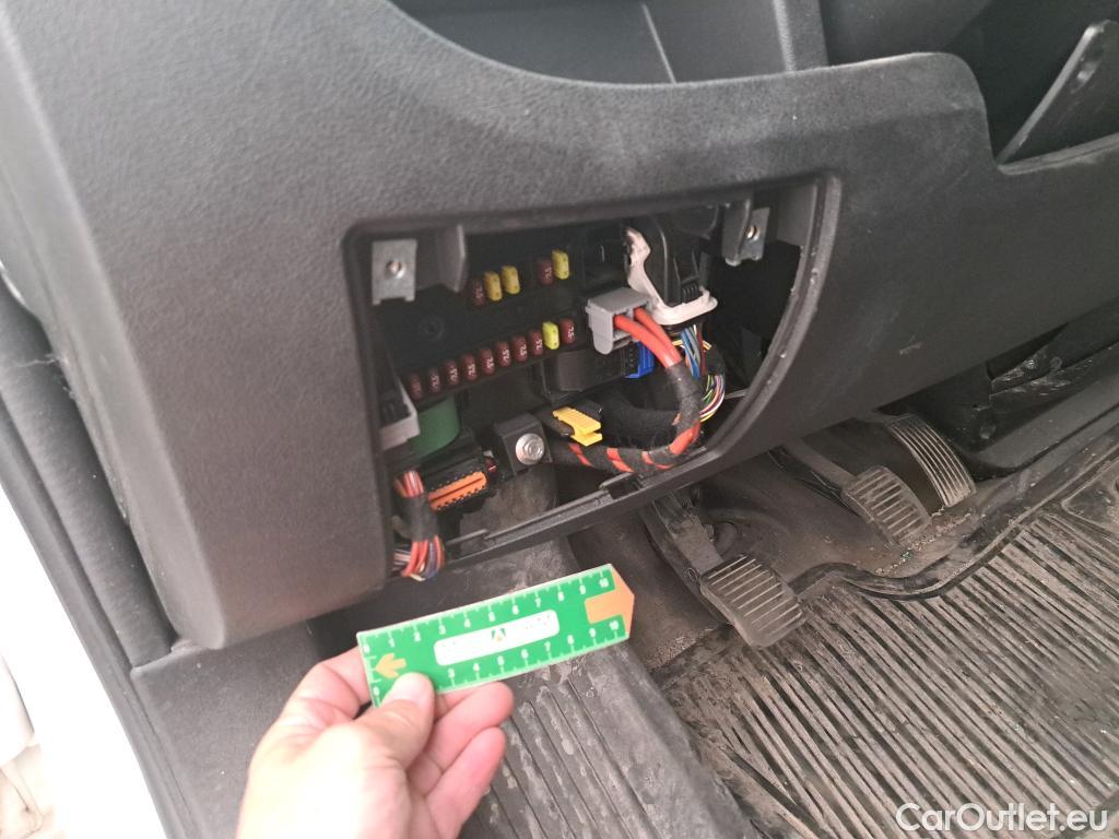  Peugeot  Boxer  Fourgon Surélevé 333 L2H2 Premium BlueHDi 140 Stop&Start 140CV BVM6 #24