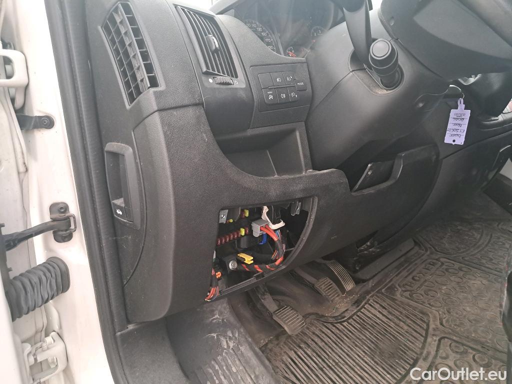  Peugeot  Boxer  Fourgon Surélevé 333 L2H2 Premium BlueHDi 140 Stop&Start 140CV BVM6 #25