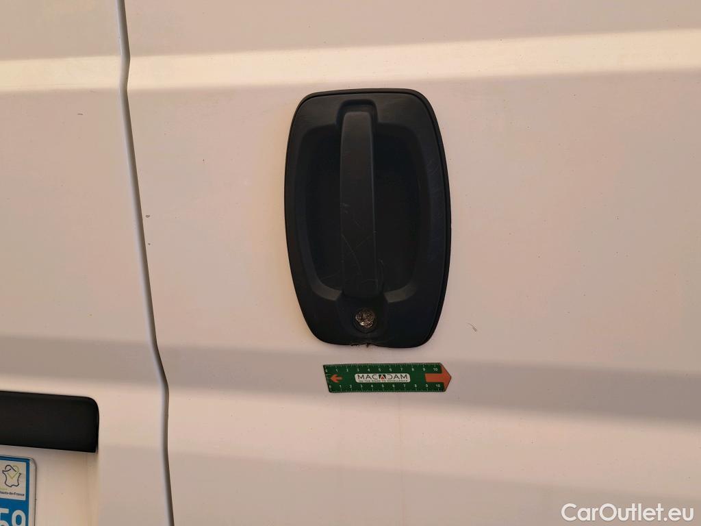  Peugeot  Boxer  Fourgon Surélevé 333 L2H2 Premium BlueHDi 140 Stop&Start 140CV BVM6 #16
