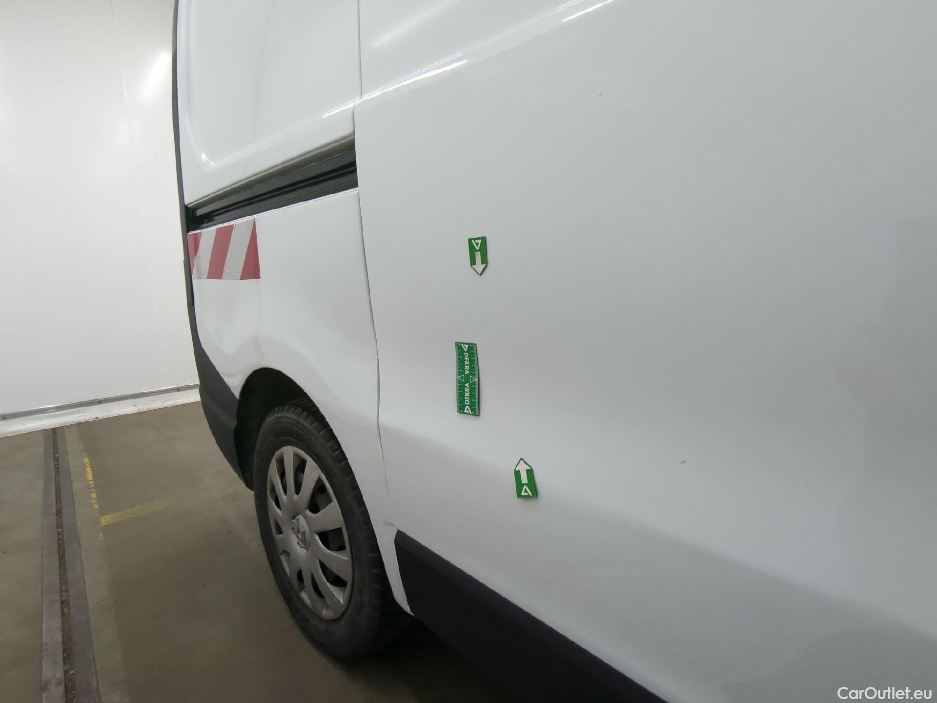  Renault  Trafic  Furgon Grand Confort L1H1 1000 1.6 dCi 120CV BVM6 E6 #28