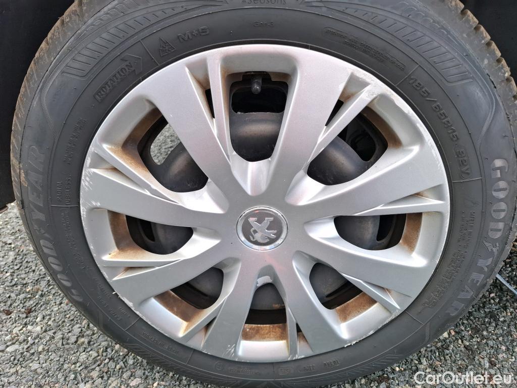  Peugeot  208  Affaire Premium Pack 1.5 HDi 100CV BVM5 E6dT #25