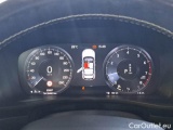  Volvo  XC 40 VOLVO XC40 / 2017 / 5P / SUV T3 GEARTRONIC R-DESIGN #4