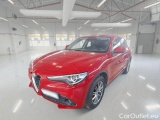  Alfa Romeo   STELVIO ALFA ROMEO / 2017 / 5P / SUV 2.2 TURBO DIESEL 190CV BUSINESS AT8 Q4 