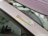  Peugeot  2008 PEUGEOT  / 2019 / 5P / CROSSOVER BLUEHDI 130 EAT8 ALLURE NAVI P. S/S AUT. #61