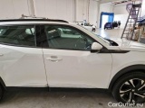  Peugeot  2008 PEUGEOT  / 2019 / 5P / CROSSOVER BLUEHDI 130 EAT8 ALLURE NAVI P. S/S AUT. #62