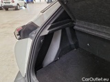  Peugeot  2008 PEUGEOT  / 2019 / 5P / CROSSOVER BLUEHDI 130 EAT8 ALLURE NAVI P. S/S AUT. #100
