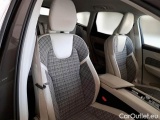  Volvo  XC60 VOLVO  / 2017 / 5P / SUV B4 AWD GEARTR. BUSINESS PLUS #13